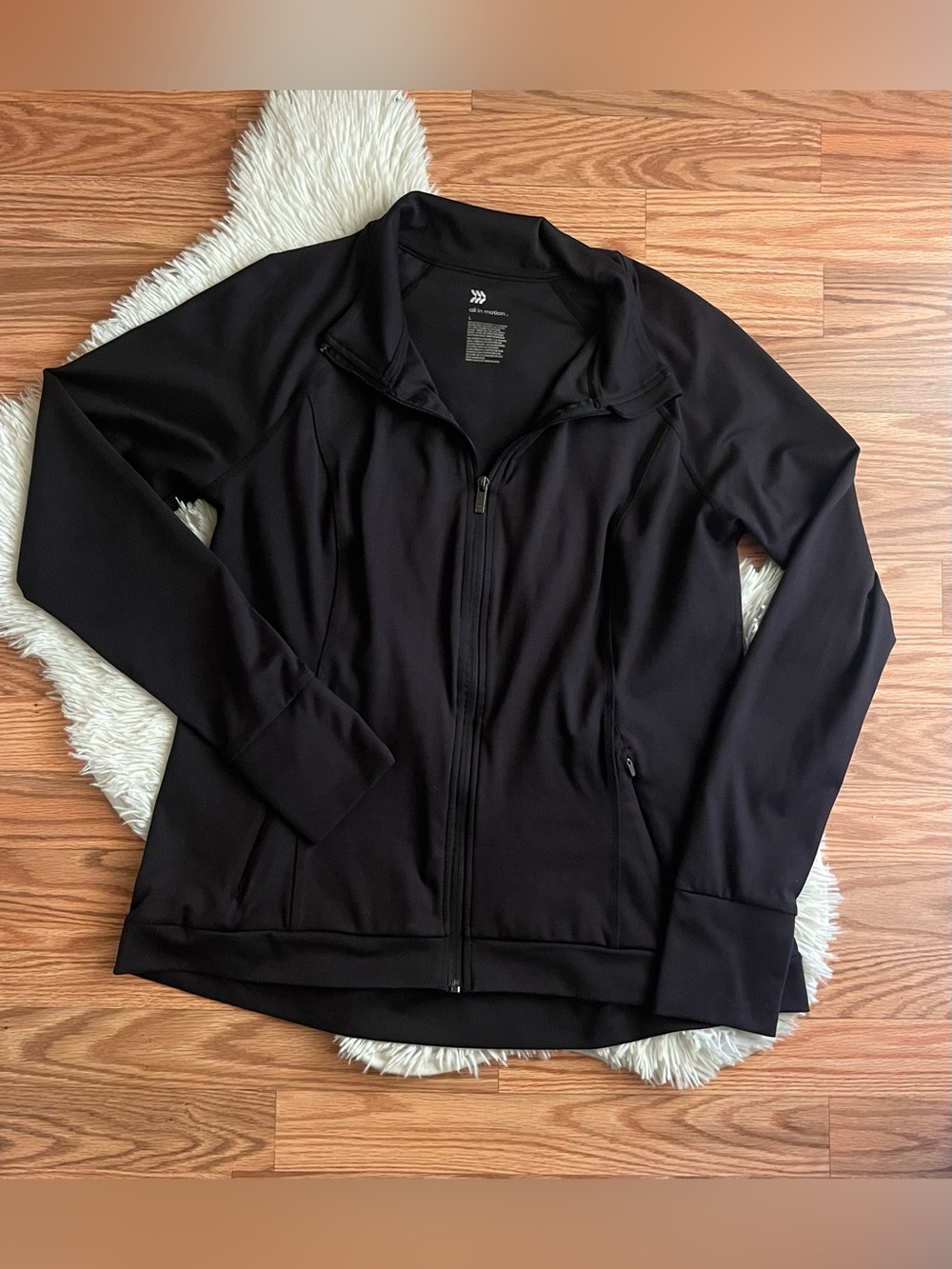 Women’s All in Motion Full Zip Large
